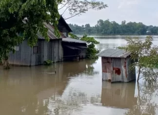পাহাড়ি ঢলে আখাউড়ায় তলিয়ে গেছে ভারতীয় সীমান্তবর্তী এলাকা