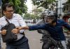 ধানমন্ডিতে দিনদুপুরে ৩৯ লাখ টাকা ছিনতাই, পিস্তলসহ আটক ১