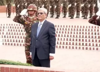জাতীয় স্মৃতিসৌধে শ্রদ্ধা নিবেদন করলেন রাষ্ট্রপতি মির্জা ফখরুল ইসলাম